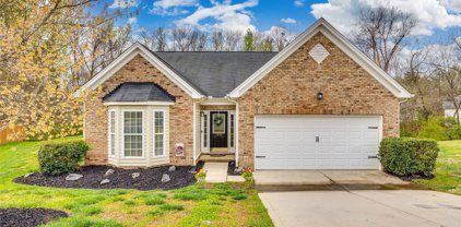 1516 Stoney  Court, York