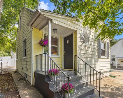 4808 Delaware St, College Park