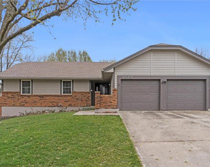 102 N Landcaster Drive, Raymore