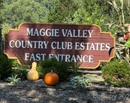 105&106 Cicada  Drive, Maggie Valley