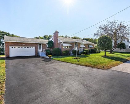 25 Sherbrook Ave, Worcester