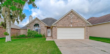 204 Majestic Oak Circle, Lake Jackson