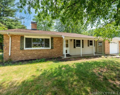 5168 Logan Court, Holland