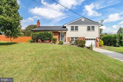 7310 Foxe Pl, Springfield