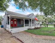 202 Helena St, San Antonio image
