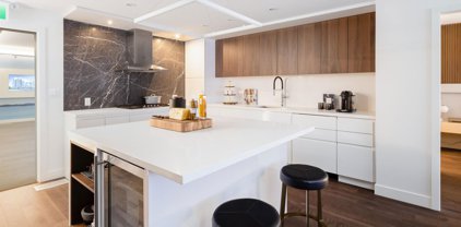 1526 Finlay Street Unit 503, White Rock