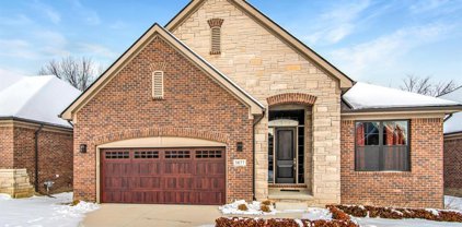 3877 Reserve, Sterling Heights