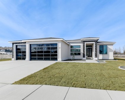 1631 Palermo Ave, Richland