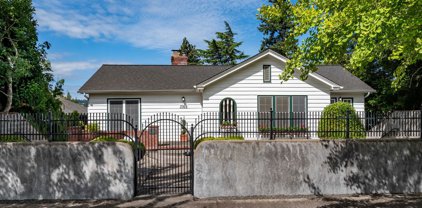 2064 POTTER ST, Eugene