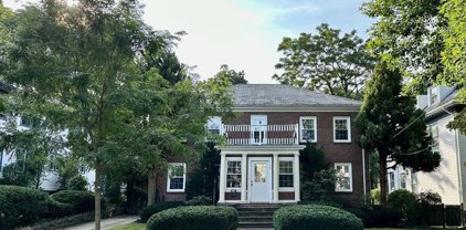 46 Verndale Street, Brookline