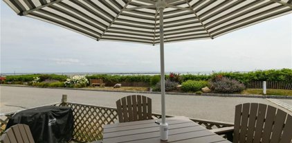 37 Shore Road, Narragansett