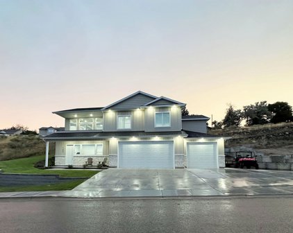 1607 Surprise Valley, Pocatello