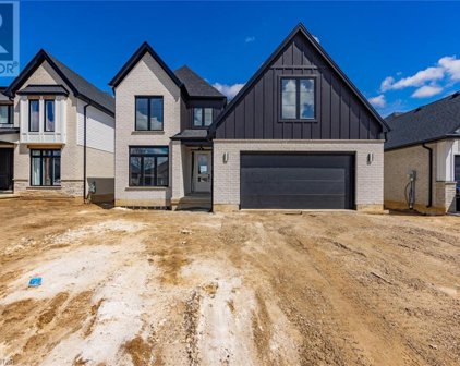 39 BRISCOE Crescent, Strathroy