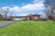 1110 Huber Lane, Glenview image