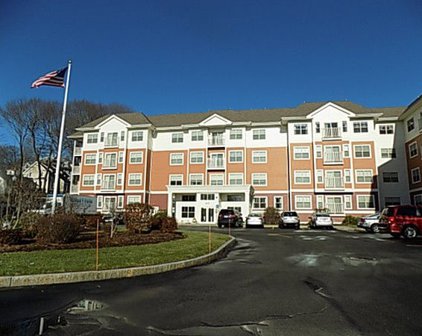250 Main St Unit 419, Hudson