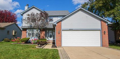 25631 BRIAR TOWNE, Chesterfield Twp