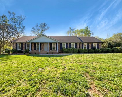 2309 Hollybrook  Lane, Monroe