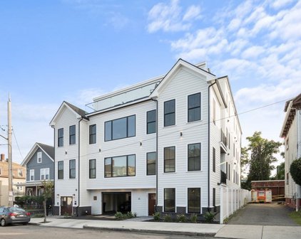 51 Crescent Ave Unit 3, Chelsea