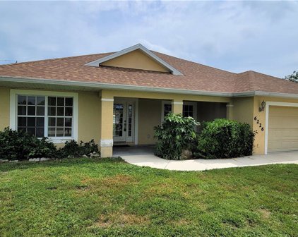 6226 Sunnybrook Boulevard, Englewood