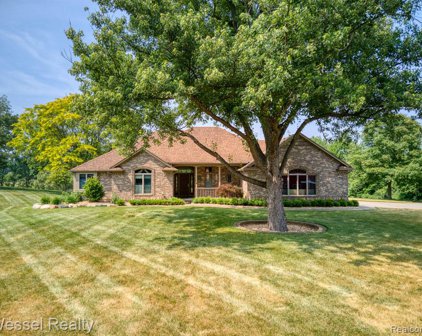 5675 36 MILE, Bruce Twp