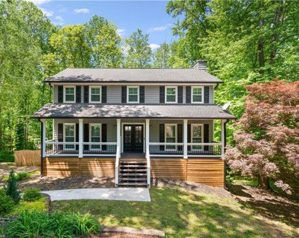 2281 Stag Run, Suwanee