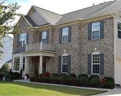 317 Bennington Place, Canton