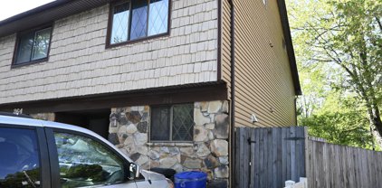 366 Rolling Hill Green, Staten Island