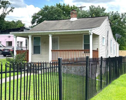 6121 Central Ave, Capitol Heights