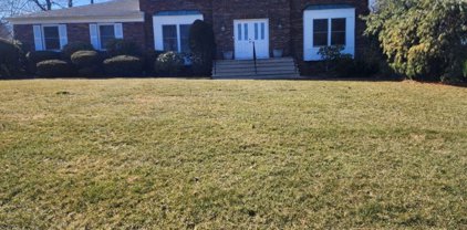 8 Mariner Dr, Randolph Twp.