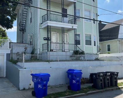 35 Larch Street 33, Pawtucket