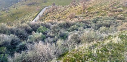 Reindeer Drive, Tehachapi