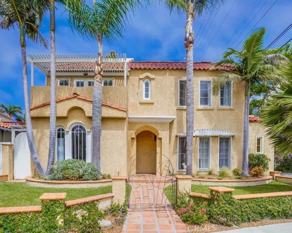 5017 E Livingston Drive, Long Beach