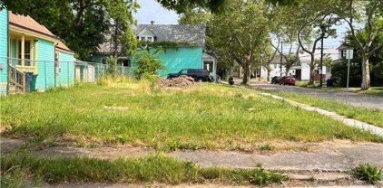 492 High  Street, Buffalo City-140200