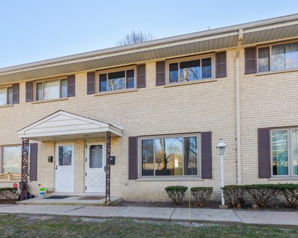 604 W Central Road, Arlington Heights