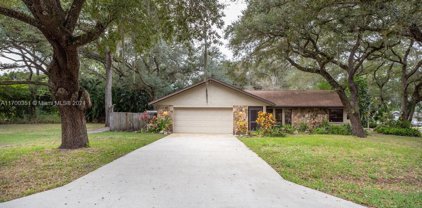 1625 Sunkist Way, Fort Myers