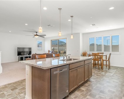 32909 Oakland Way, Winchester
