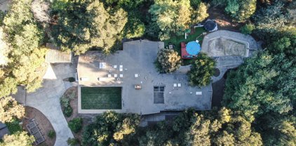 76 Logan LN, Atherton