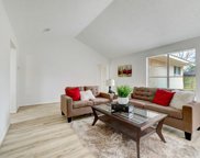 910 Oak Vista Ct, Friendswood image