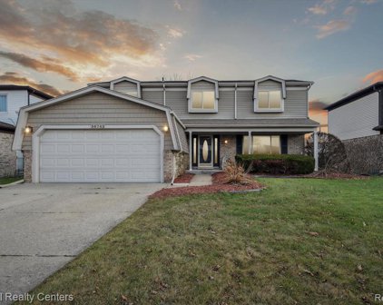 36742 IROQUOIS, Sterling Heights