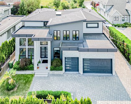 7680 Steveston Highway, Richmond