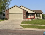 3319 S Alpine Ave, Sioux Falls image
