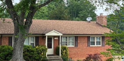 7708 Signal Hill Rd, Manassas