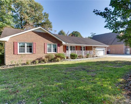 568 Longdale Crescent, Central Chesapeake