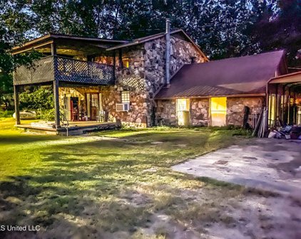 200 Jon Oaks Drive, Red Banks
