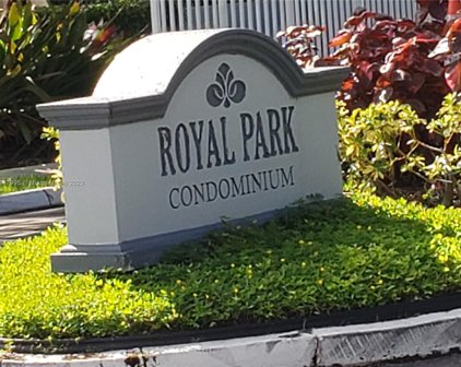 112 Royal Park Dr Unit #4H, Oakland Park