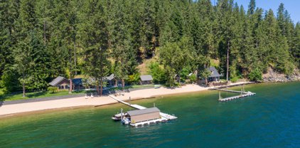 8411 Coeur d'Alene Lake, Coeur d'Alene