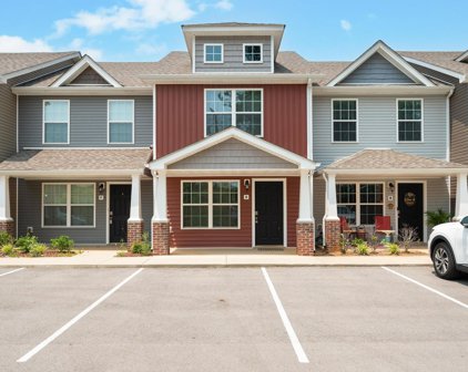 955 Big Sky Dr Unit #G, Clarksville