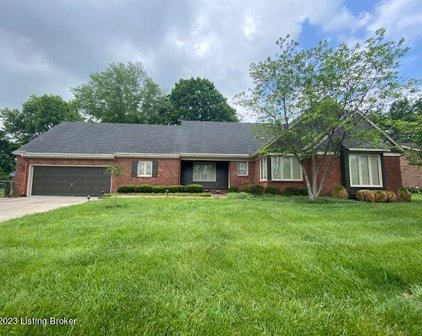 216 Edgewood Dr, Bardstown