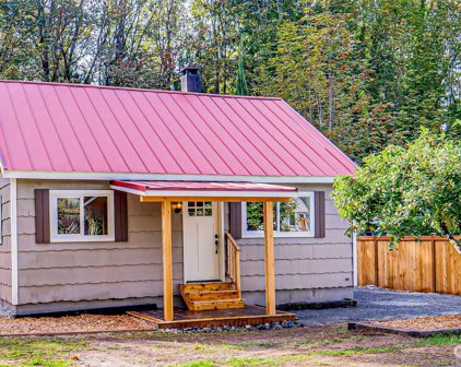 111 2nd Street S, Skykomish