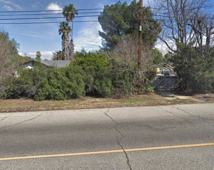 5852  Corbin Ave, Tarzana